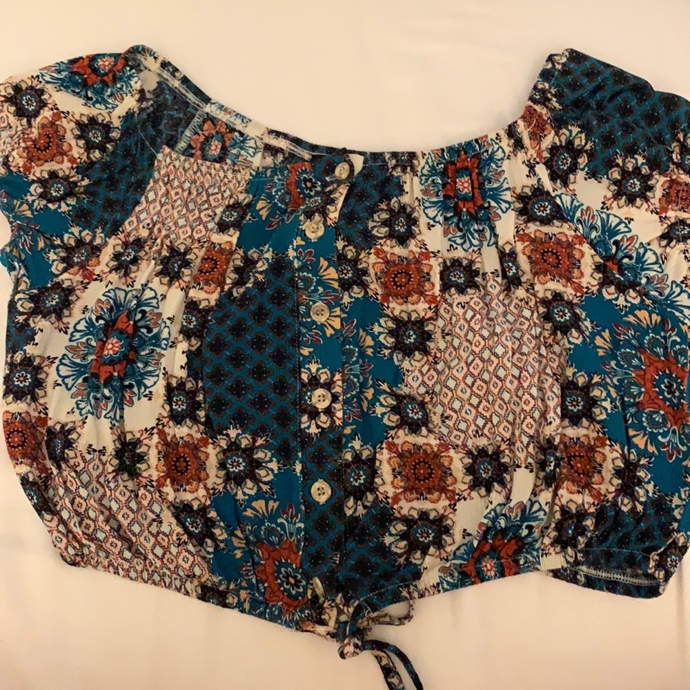 Cute crop top